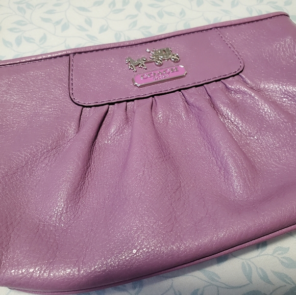 COACH Wristlet/Clutch Purse - Mauve/Purple - Picture 3 of 7